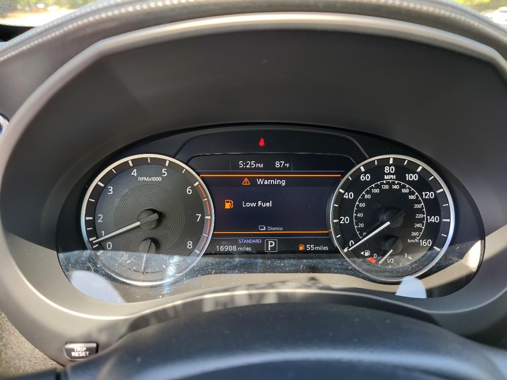 2021 Infiniti QX50 Luxe photo 24