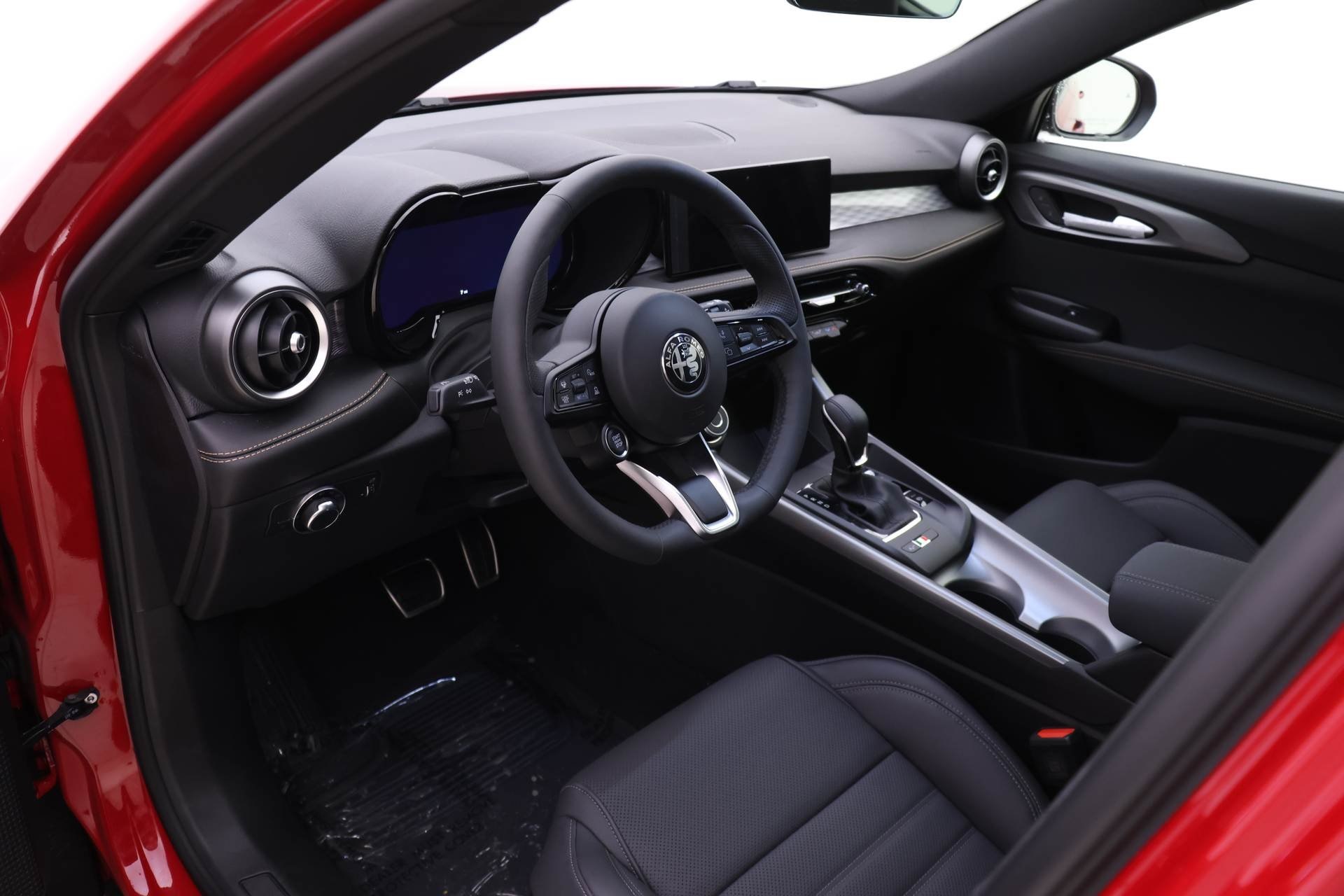 2025 Alfa Romeo Tonale BASE SPRINT photo 3