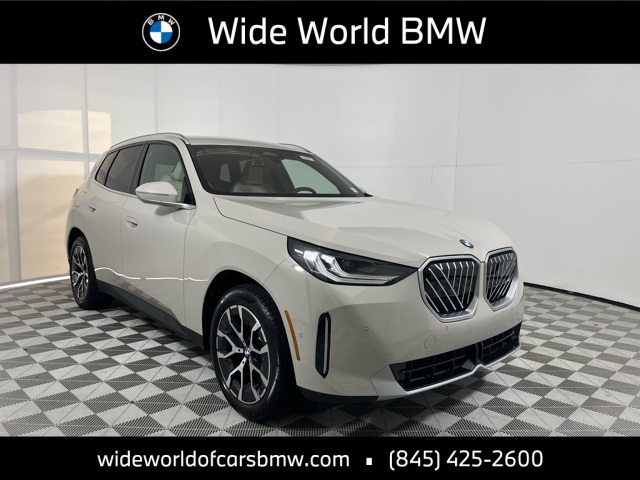 2026 BMW X3 30's photo