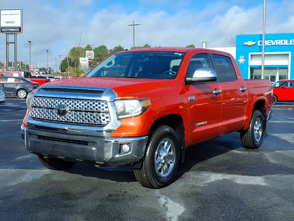 2018 Toyota Tundra SR5's photo