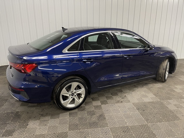 2023 Audi A3 40 Premium Plus Quattro photo 3