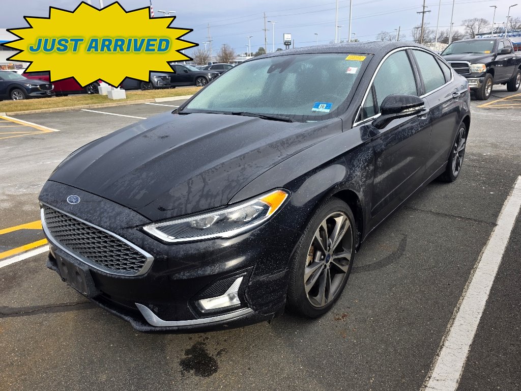 2019 Ford Fusion Titanium's photo