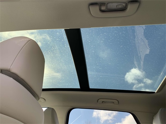 2025 Kia Sorento S photo 3
