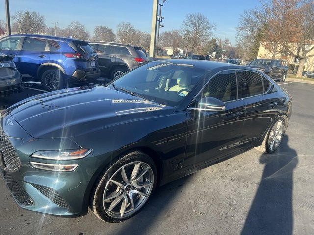 2024 GENESIS G70 Standard's photo