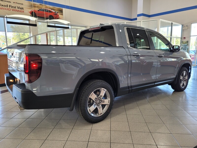 2025 Honda Ridgeline RTL photo 4