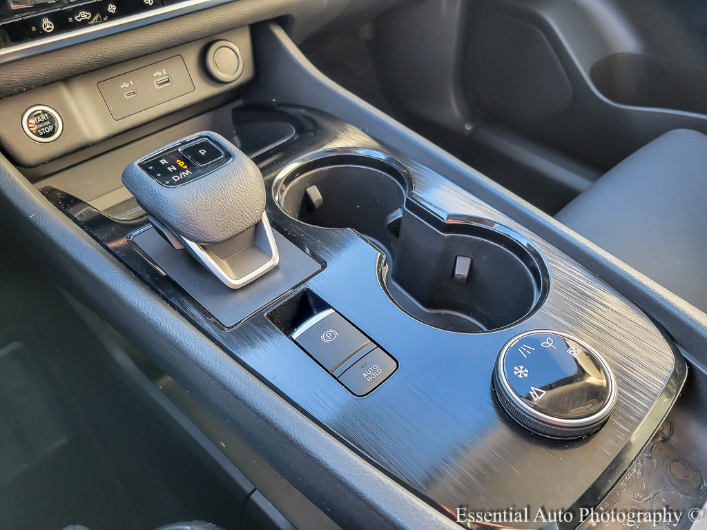 2021 NISSAN ROGUE - Image 17