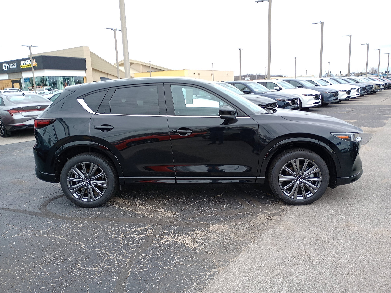 2025 Mazda CX-5 Signature photo 2