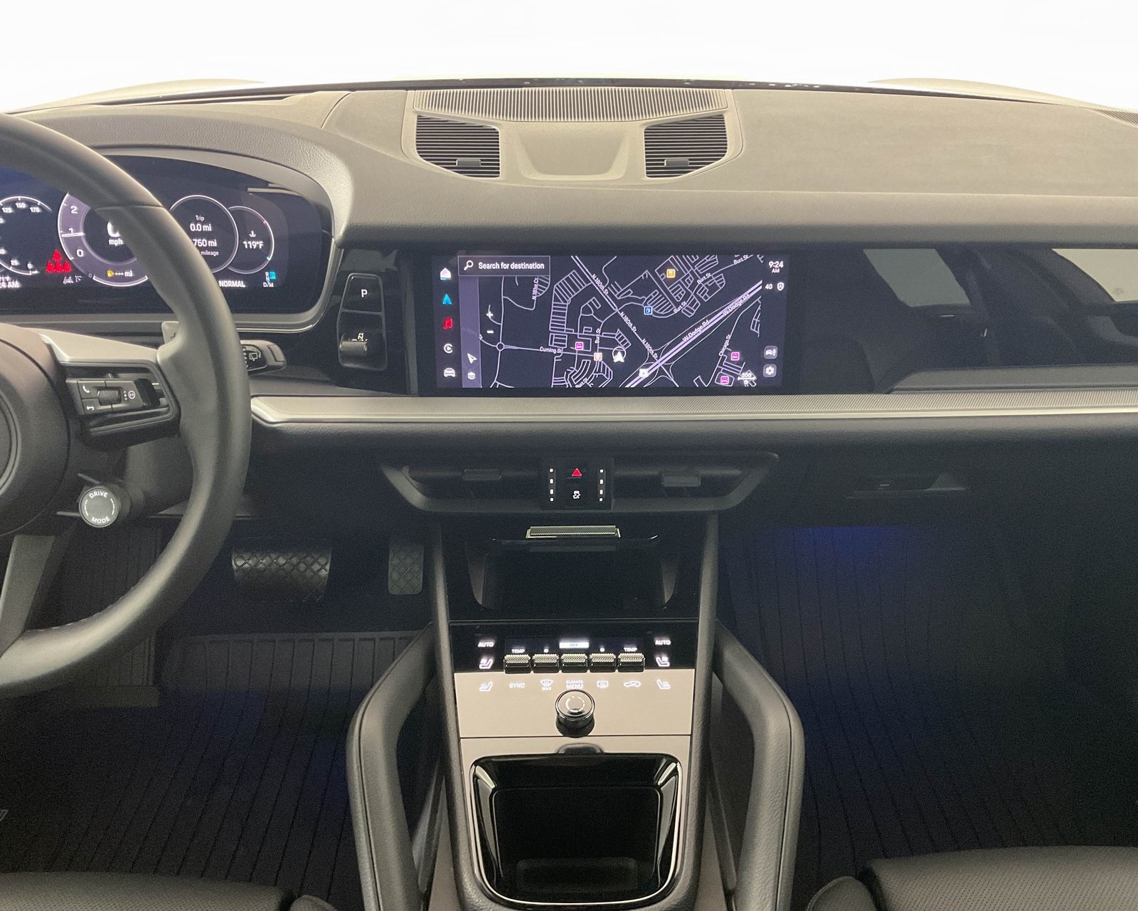 2024 Porsche Cayenne photo 19