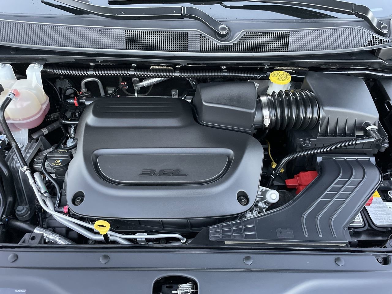 2024 Chrysler Voyager LX photo 9