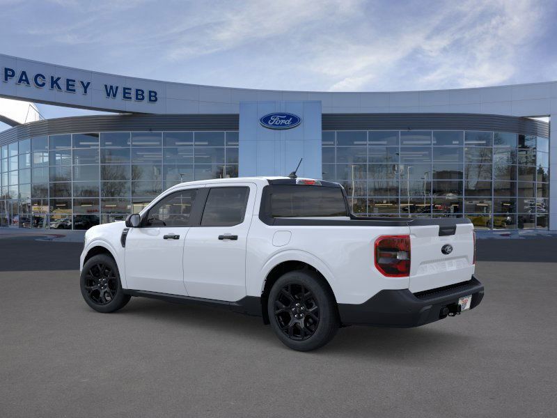 2025 Ford Maverick XLT photo 2