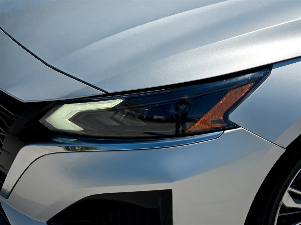 2023 Nissan Altima 2.5 SL photo 3