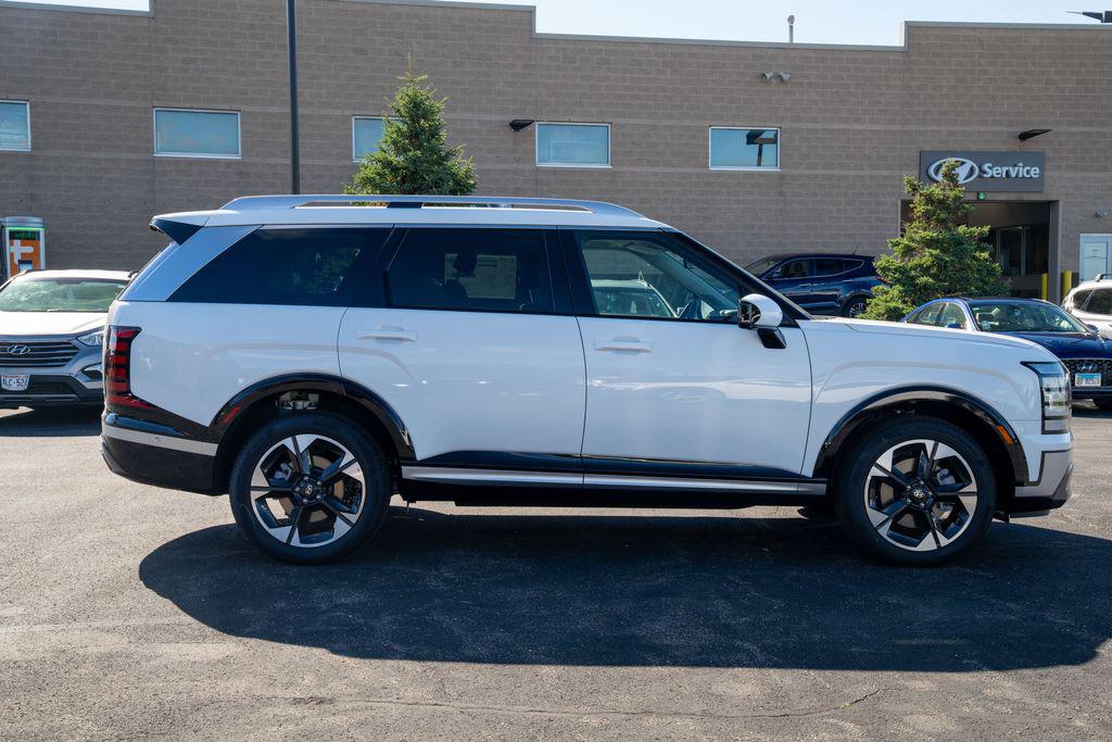 2026 Hyundai Palisade Limited photo 8