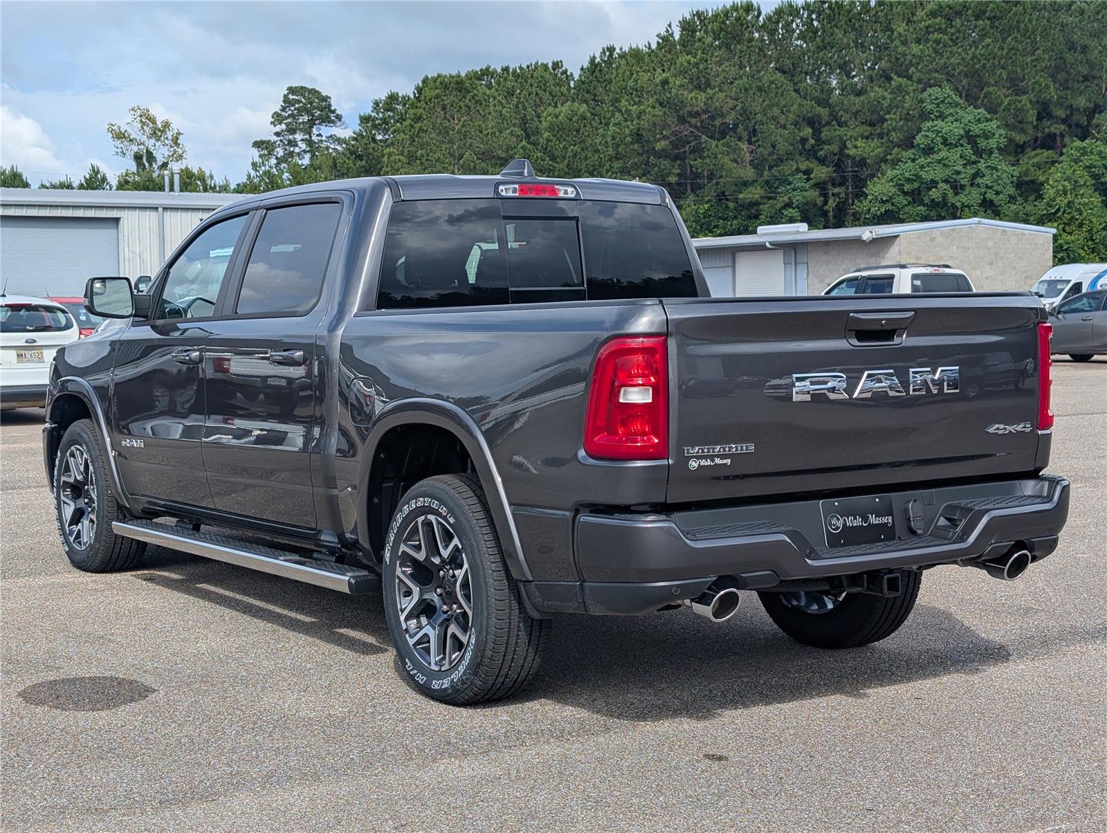 2026 Ram 1500 Laramie photo 3