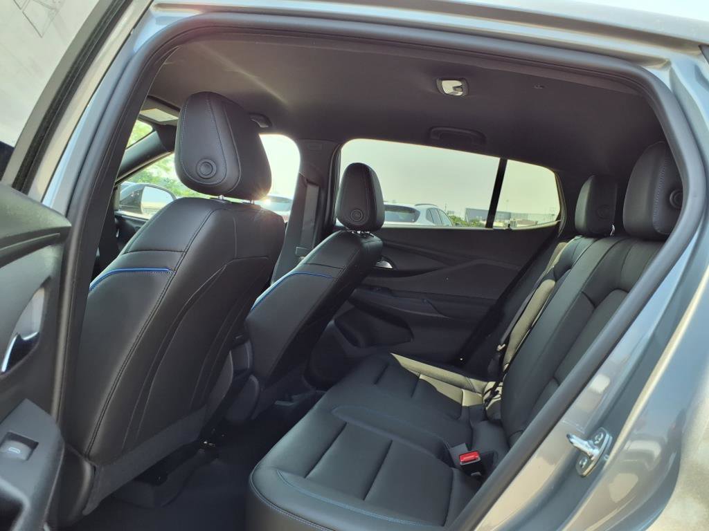 2025 Buick Envista ST photo 13