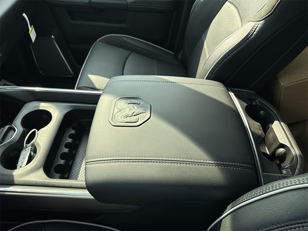 2026 Ram 3500 Laramie photo 25