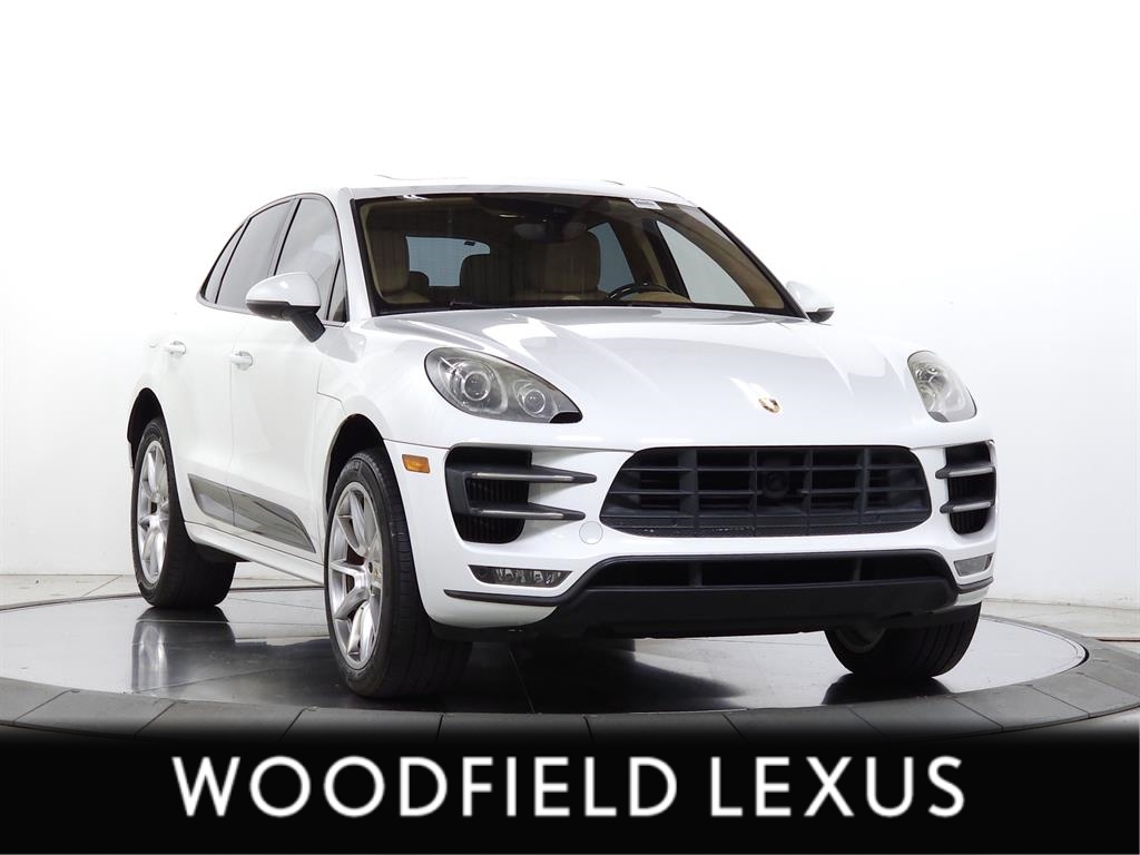 2015 Porsche Macan