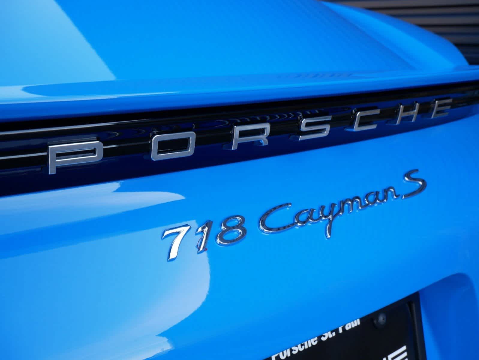 2025 Porsche Cayman S photo 8