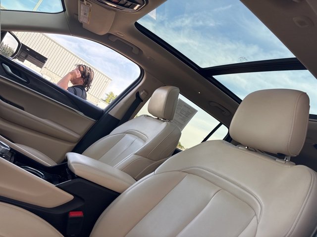 2022 Jeep Grand Cherokee Limited photo 11