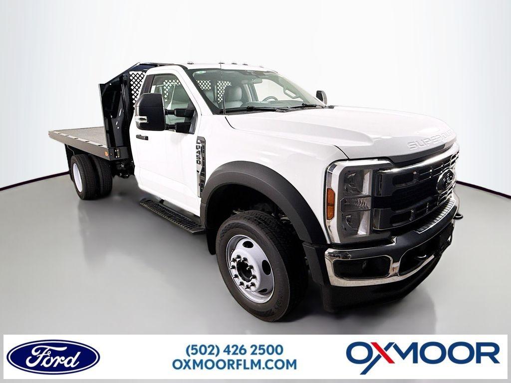 2025 Ford F-450 Super Duty Chassis Cab XL's photo