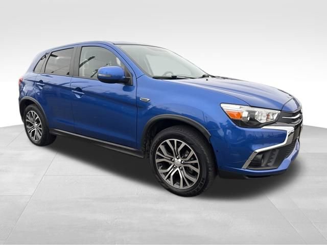 2019 Mitsubishi Outlander Sport ES's photo