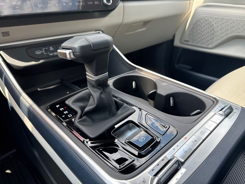 2026 Kia Carnival SX Prestige photo 26