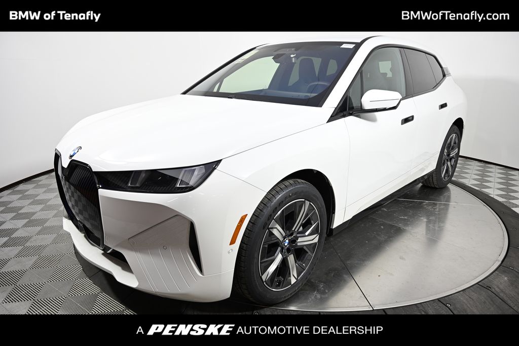 2026 BMW iX 45's photo