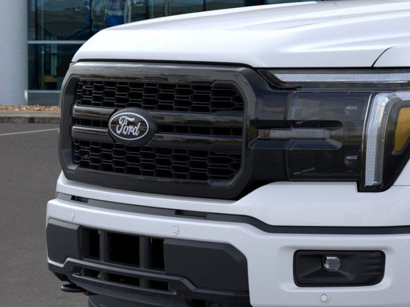 2025 Ford F-150 Lariat photo 17