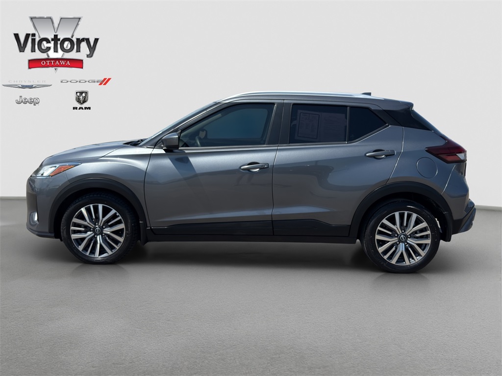 2023 Nissan Kicks SV photo 3