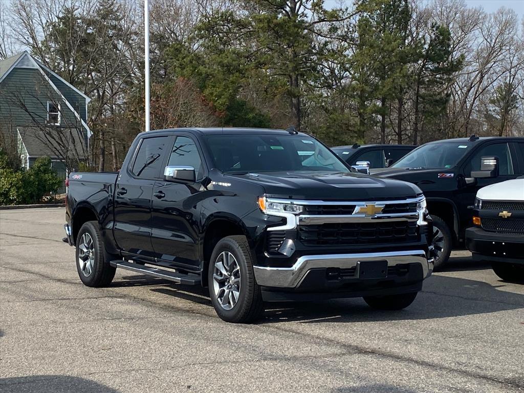 2026 Chevrolet Silverado LT's photo