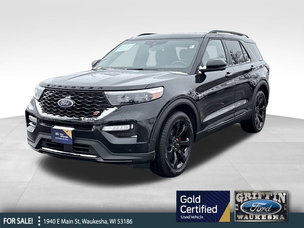 2023 Ford Explorer ST's photo
