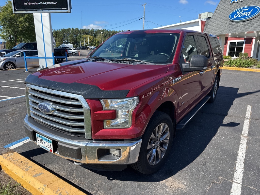 2016 Ford F-150 XLT photo 4