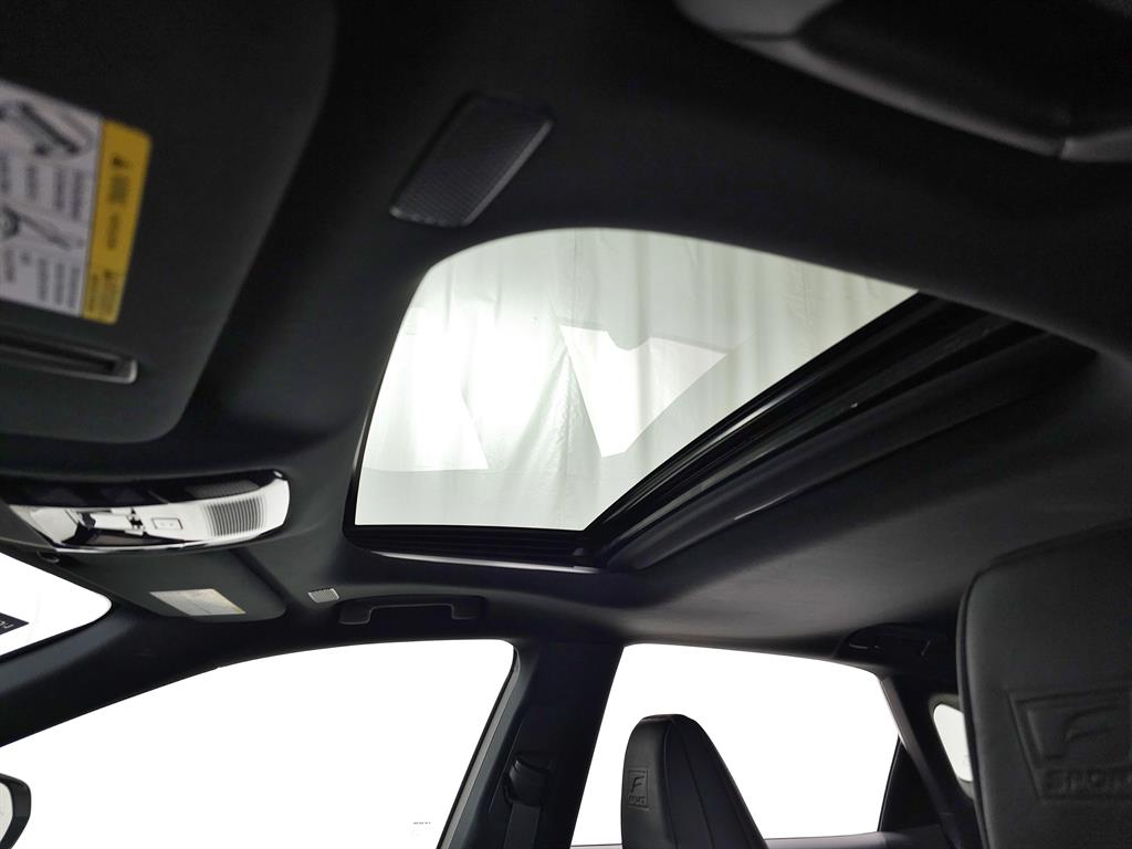 2024 Lexus RX Hybrid 500h - Photo 18