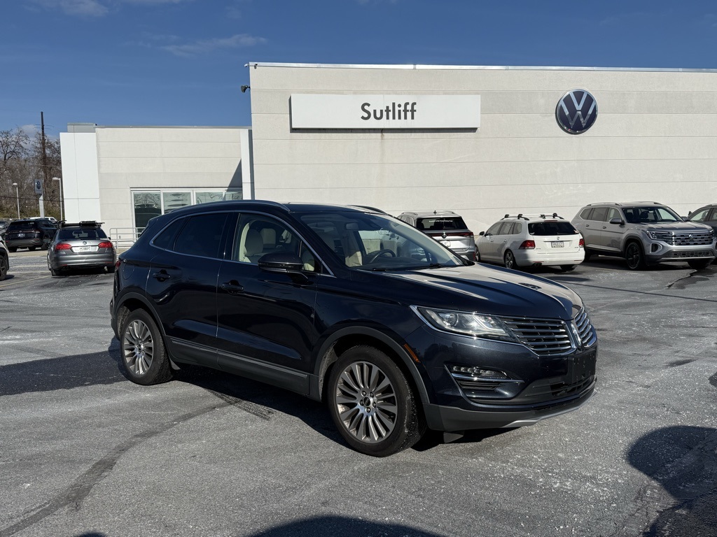 2015 Lincoln MKC Base's photo