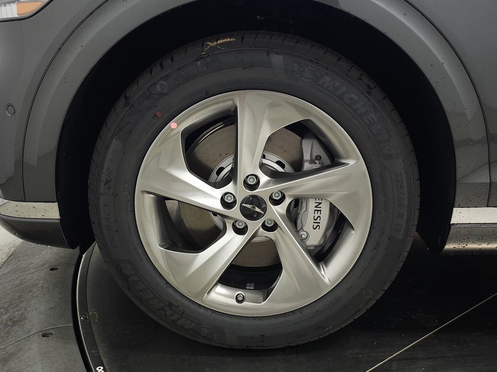 2026 Genesis GV70 2.5T Advanced photo 3