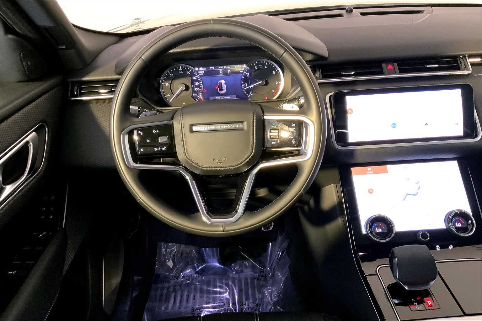 2021 Land Rover Range Rover Velar R-Dynamic S photo 3
