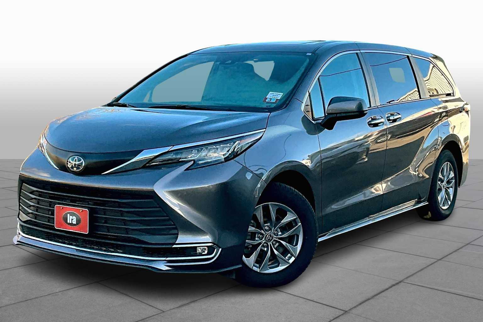 Pre-Owned 2022 Toyota Sienna XLE Mini-van, Passenger in Hyannis # ...