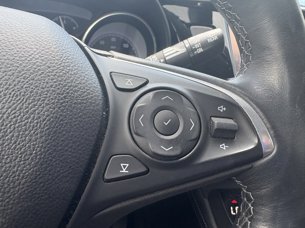 2019 Buick Envision Essence photo 25