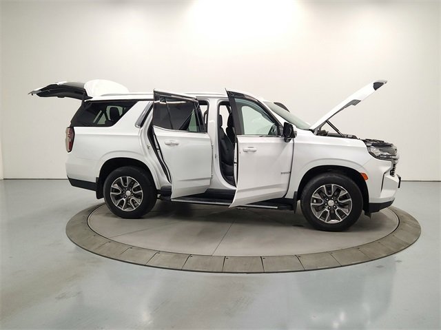 2023 Chevrolet Tahoe LT photo 16
