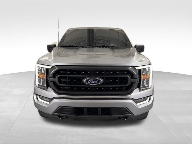 2022 Ford F-150 XLT photo 2