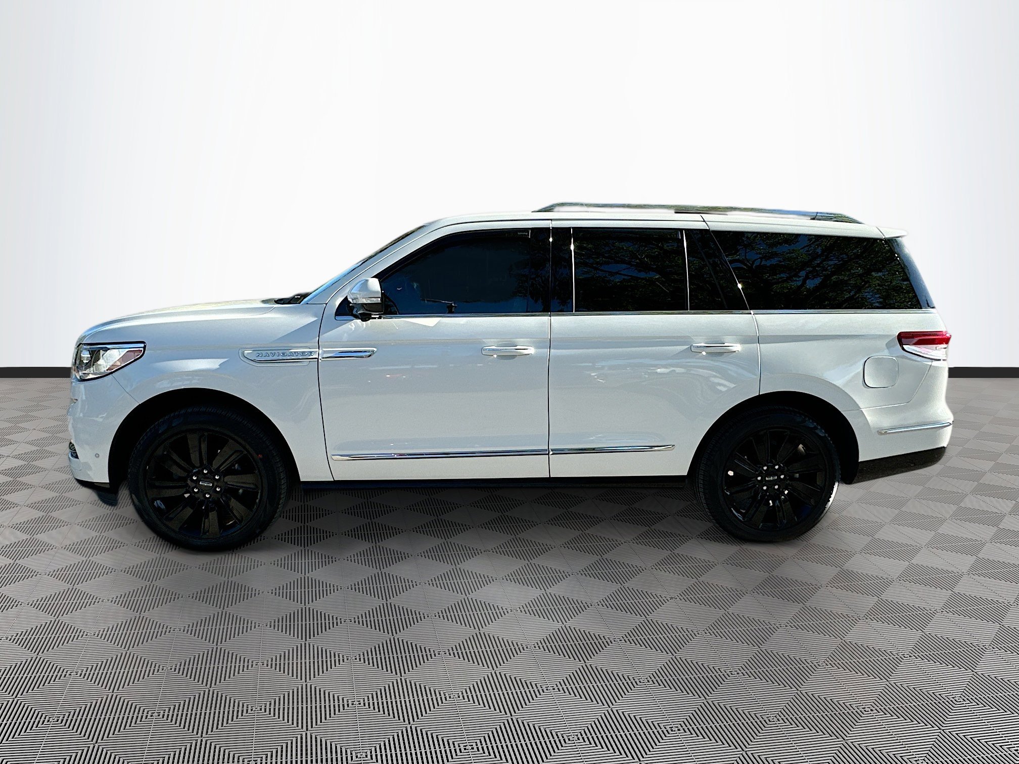 2023 Lincoln Navigator Reserve photo 4