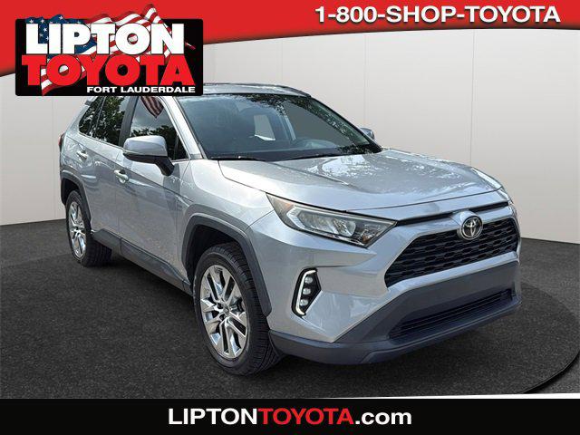 2021 Toyota RAV4 XLE Premium's photo