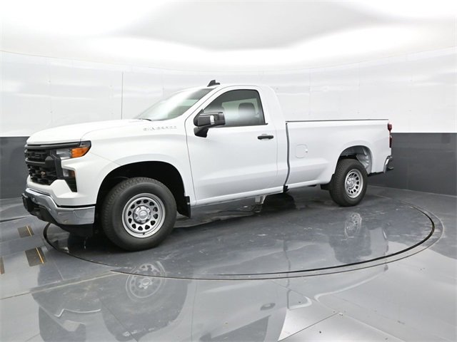 2025 Chevrolet Silverado 1500 photo 2