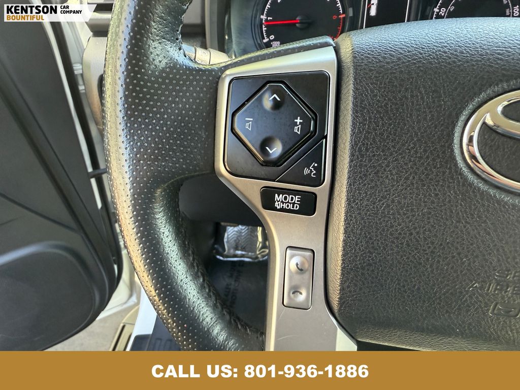 2024 Toyota 4Runner SR5 Premium photo 19