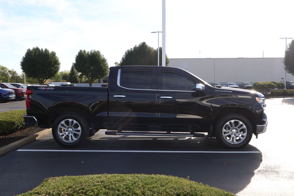 2022 Chevrolet Silverado 1500 LTZ photo 6