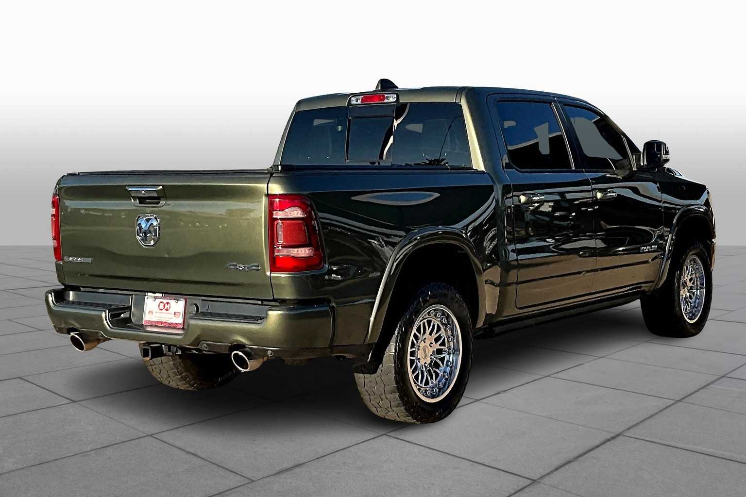 2021 Ram 1500 Laramie photo 13