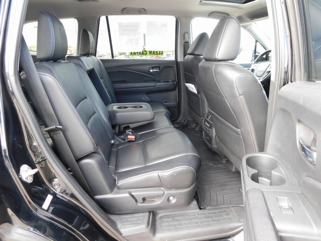 2016 Honda Pilot EX-L photo 21