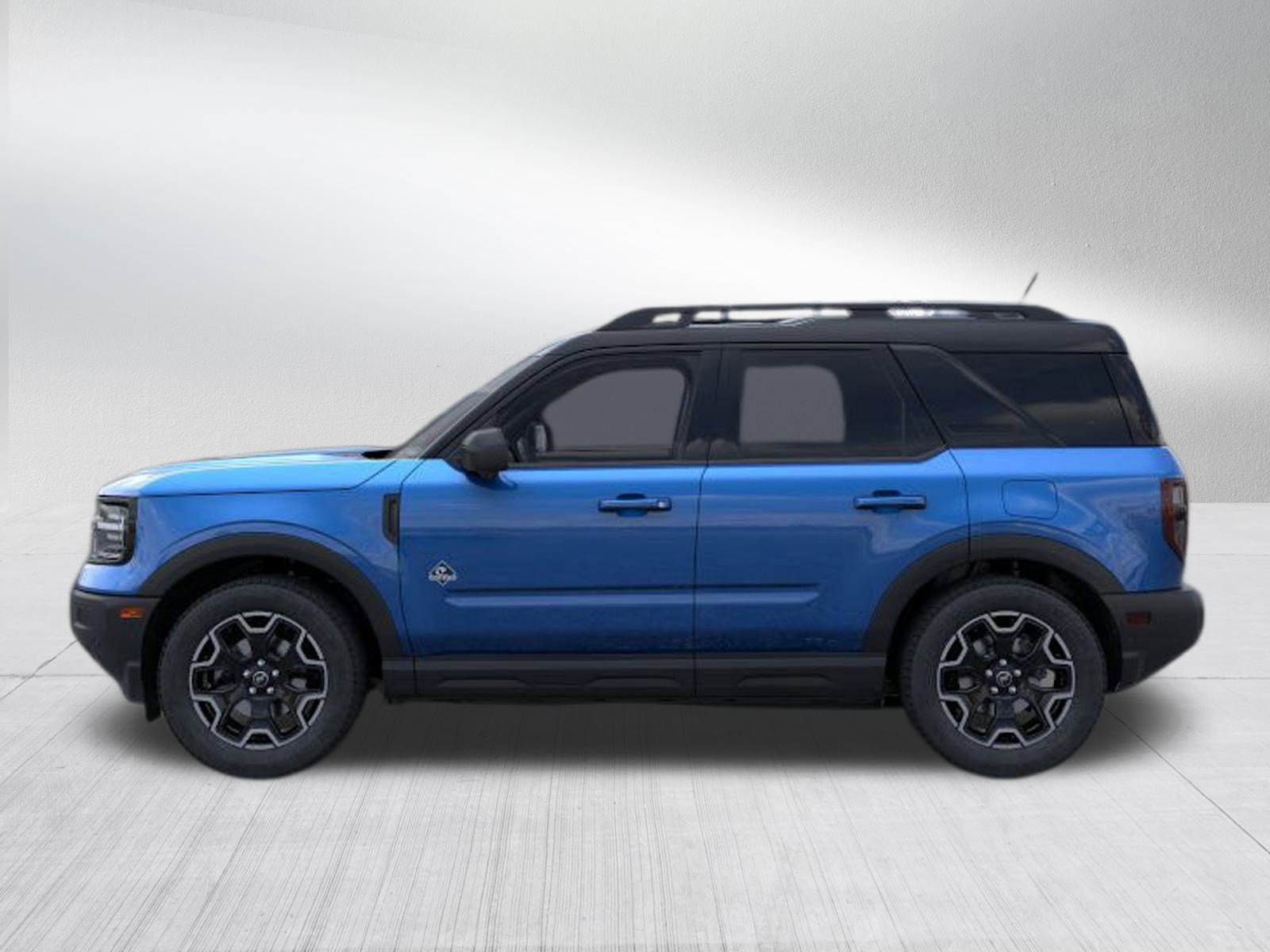 2025 Ford Bronco Sport Outer Banks photo 2