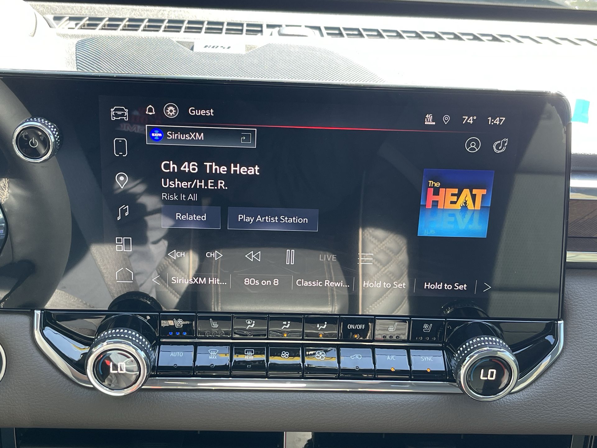 2026 Gmc Canyon Denali photo 13