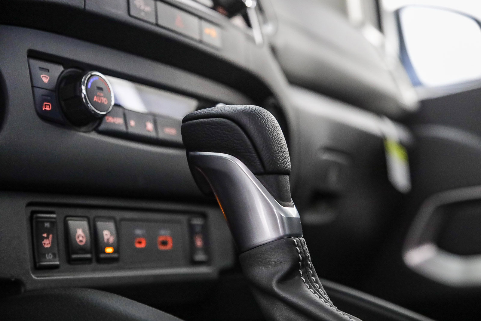 2024 Nissan Frontier King Cab SV photo 21