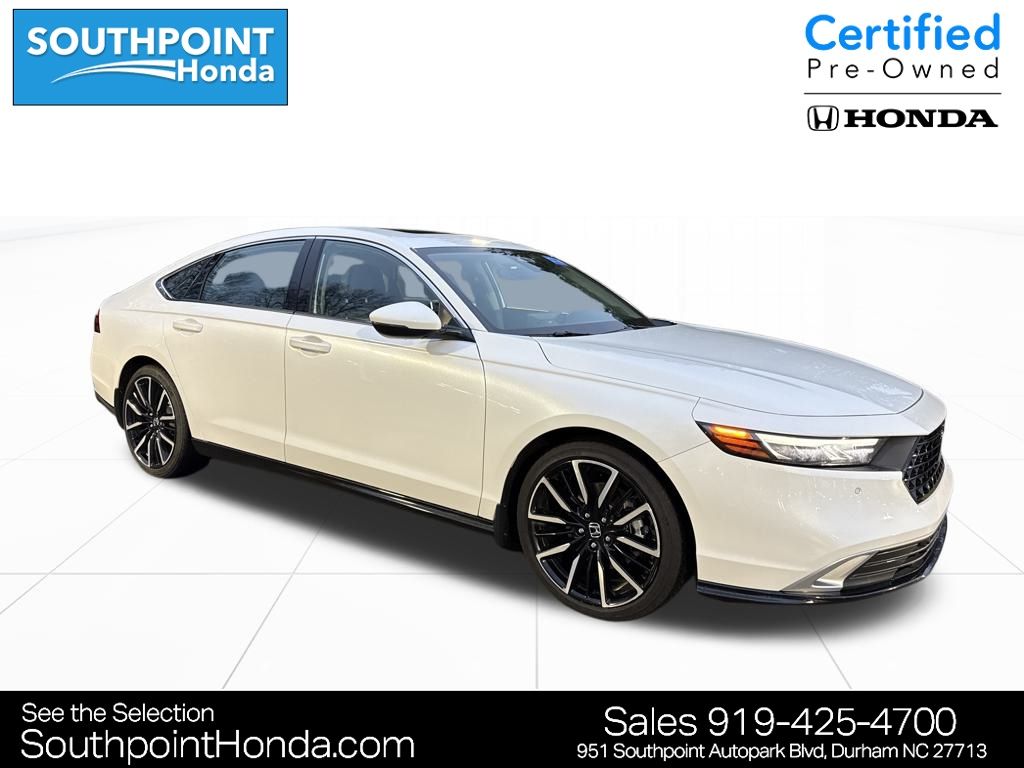 2025 Honda Accord Hybrid Touring's photo